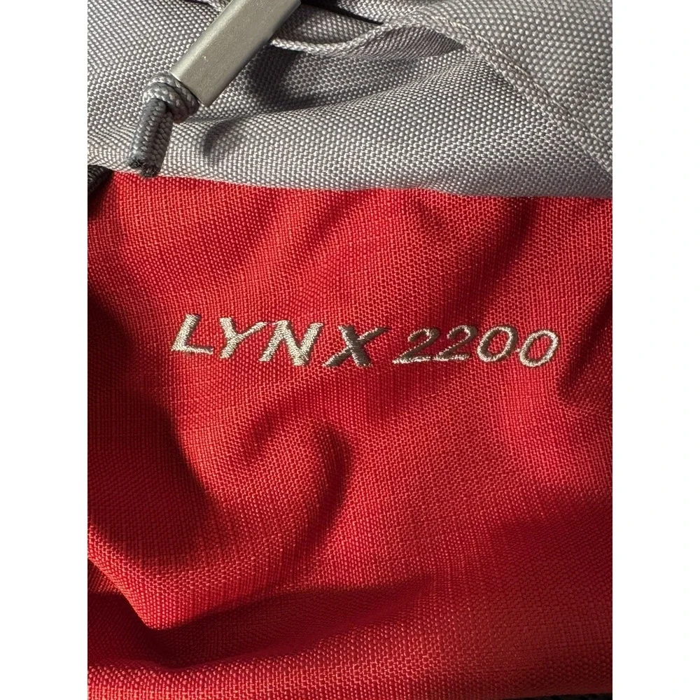 Kelty Lynx 2200 ST Red Gray Daypack Backpack 36 Liter Capacity